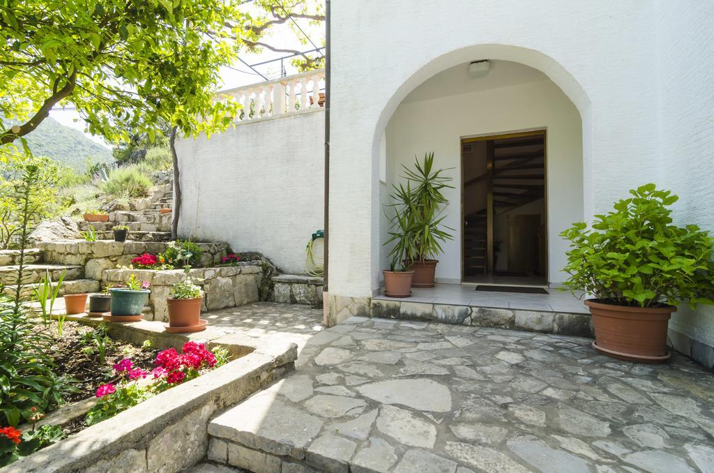 Apartment Nadine Okuklje Εξωτερικό φωτογραφία