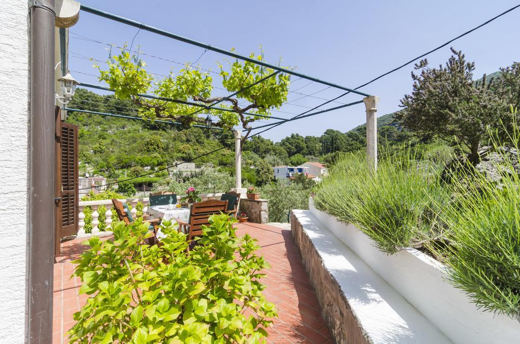 Apartment Nadine Okuklje Εξωτερικό φωτογραφία